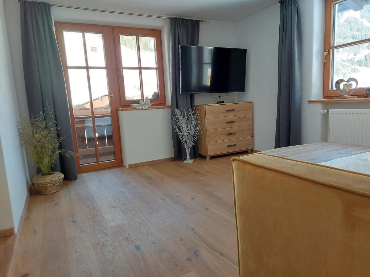 Apartamento Foersterhaus Holzgau Exterior foto