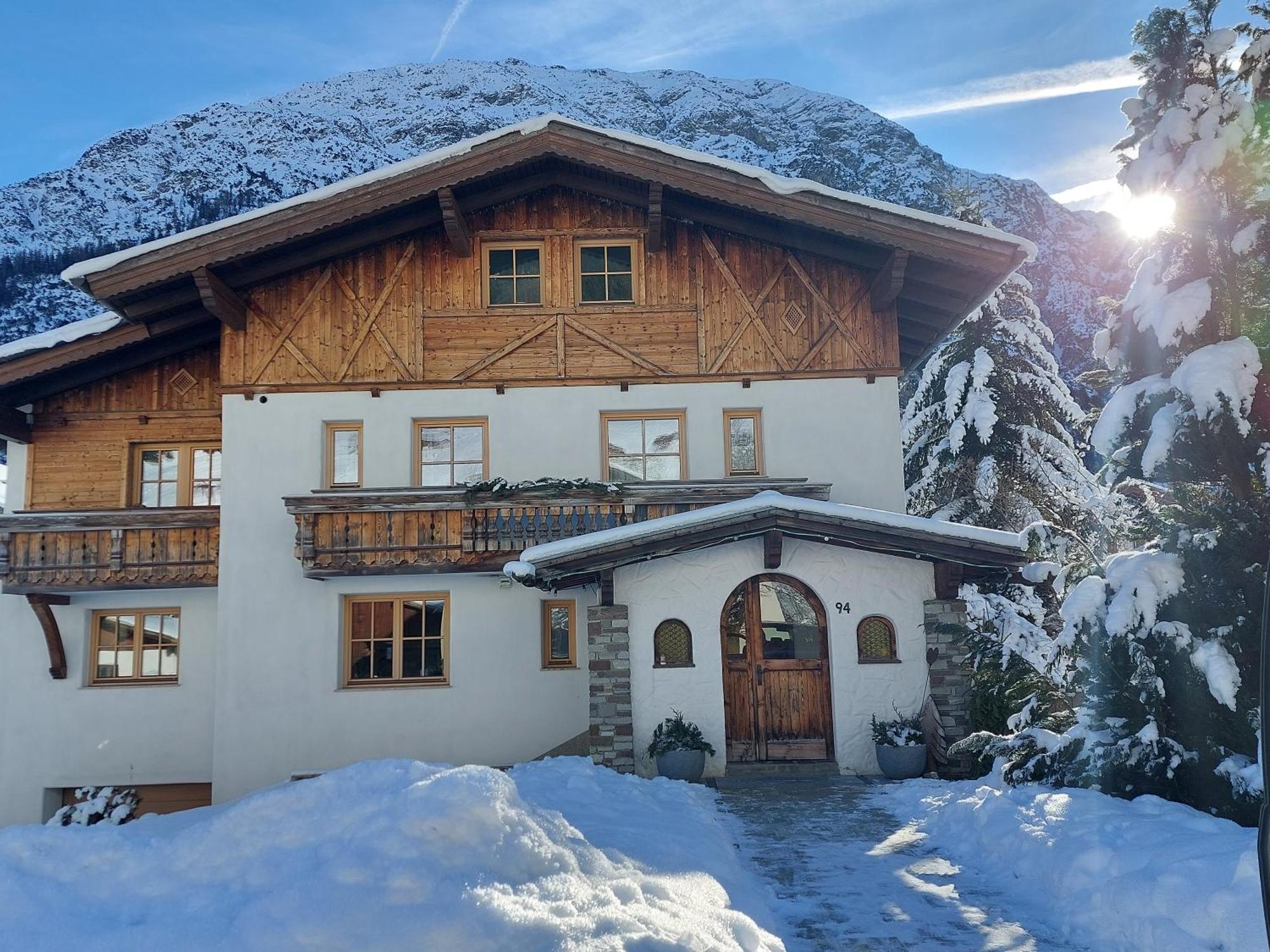 Apartamento Foersterhaus Holzgau Exterior foto